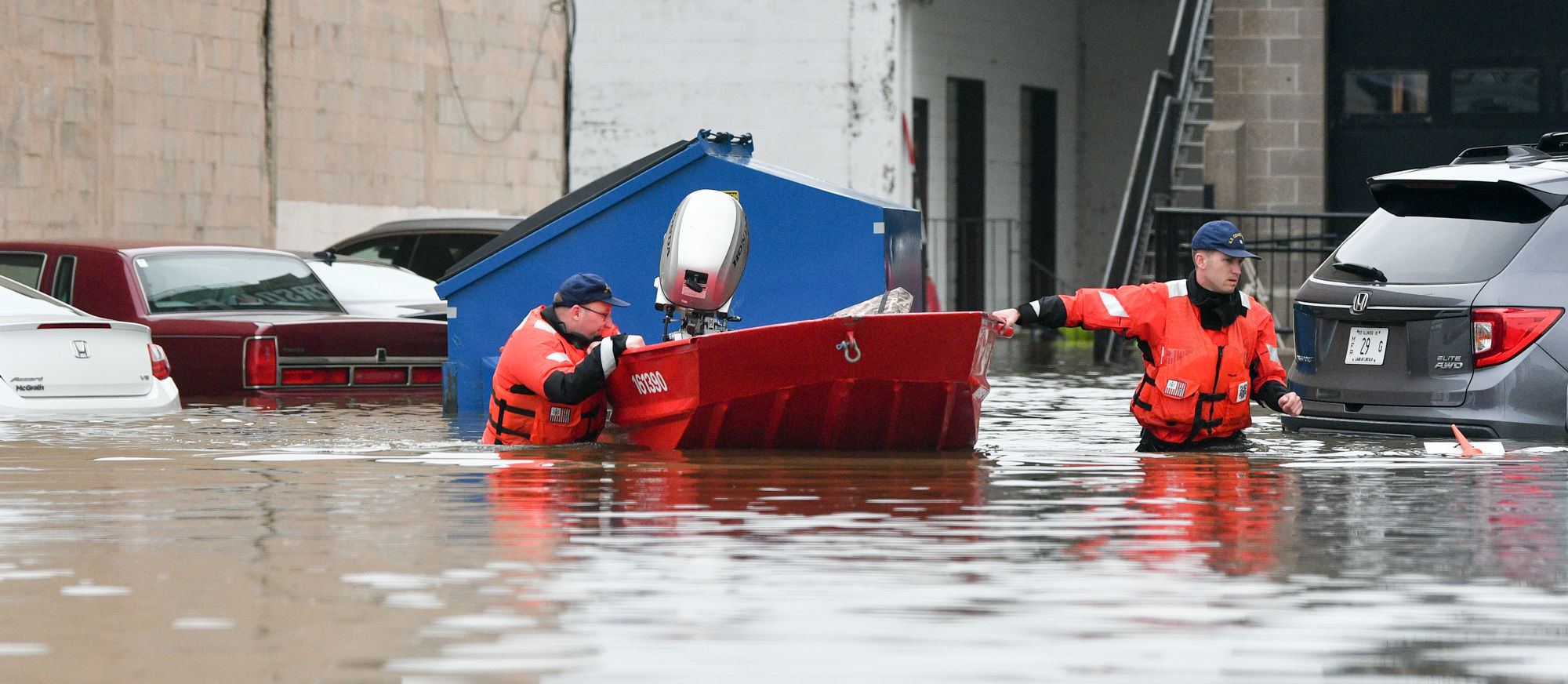 050119-qct-flood-mm-007a.JPG